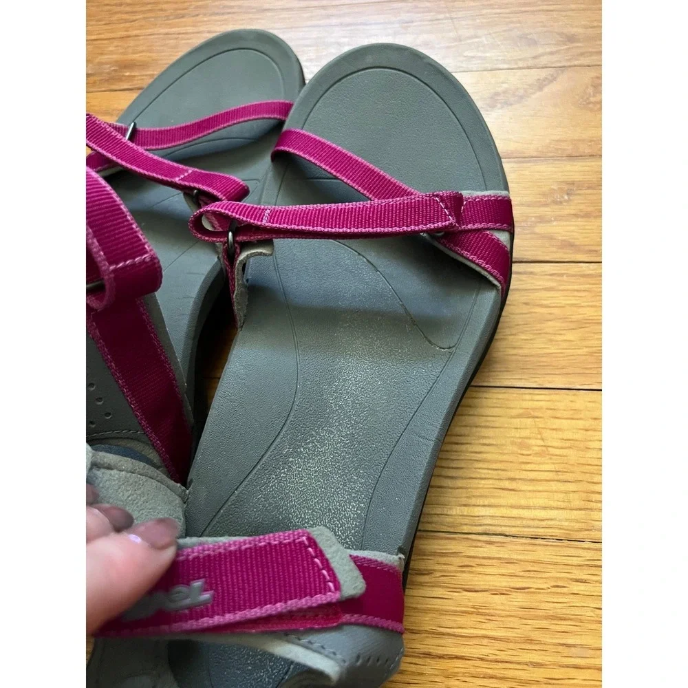 Teva Verra Sandals Strappy Hiking Outdoor Gray Magenta Women Size - Picture 7 of 7